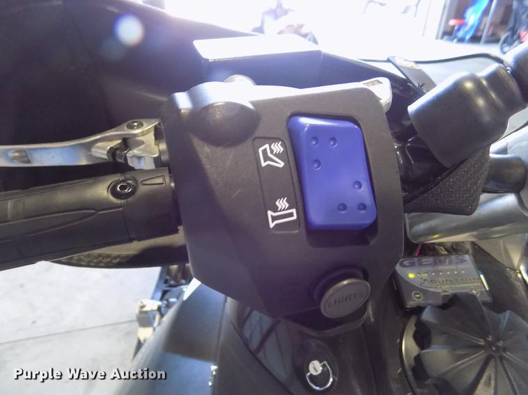 image for item ER9194 2010 Yamaha FX Nytro M-TX snow mobile