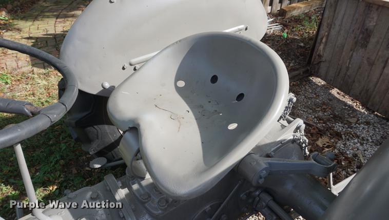 image for item EU9105 1951 Ferguson TO-20 tractor