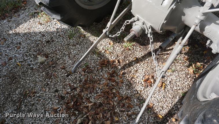 image for item EU9105 1951 Ferguson TO-20 tractor