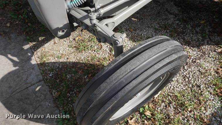 image for item EU9105 1951 Ferguson TO-20 tractor