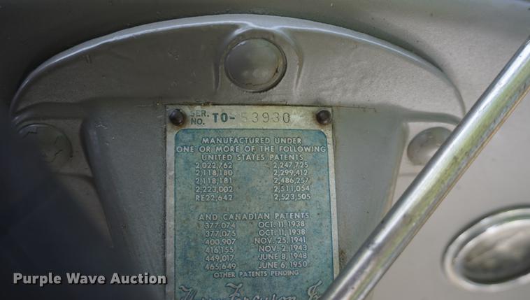 image for item EU9105 1951 Ferguson TO-20 tractor