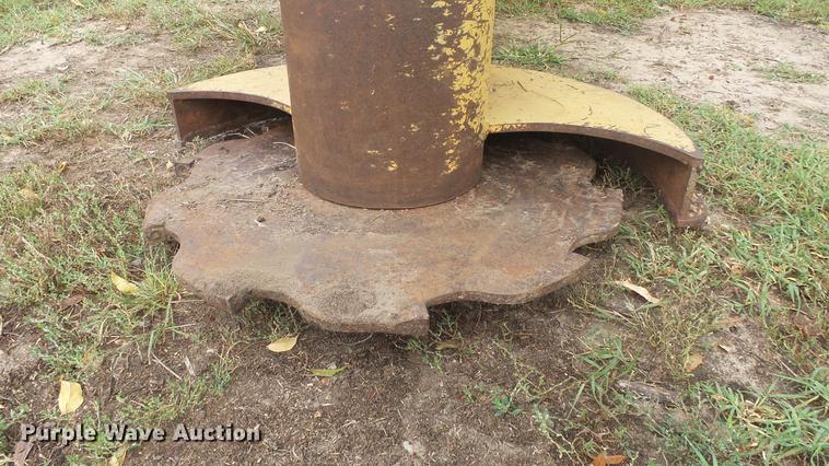 image for item FO9175 Turbo Saw skid steer tree saw