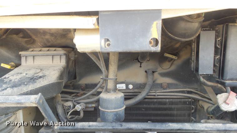 image for item FO9176 1997 Winnebago Vectra Grand Tour RV