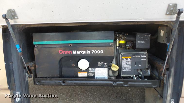 image for item FO9176 1997 Winnebago Vectra Grand Tour RV