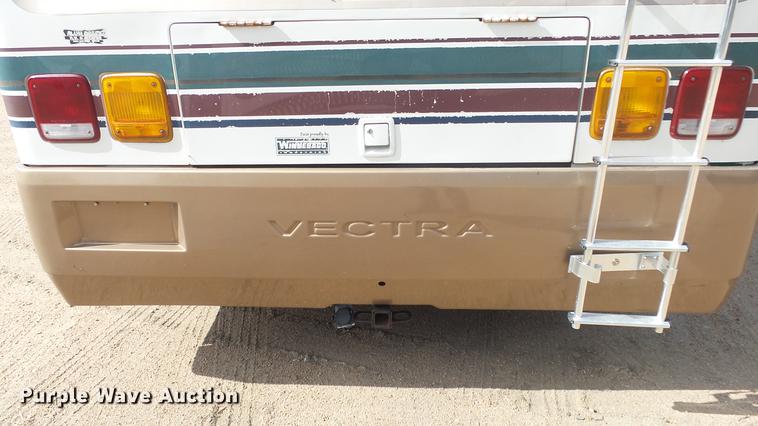 image for item FO9176 1997 Winnebago Vectra Grand Tour RV