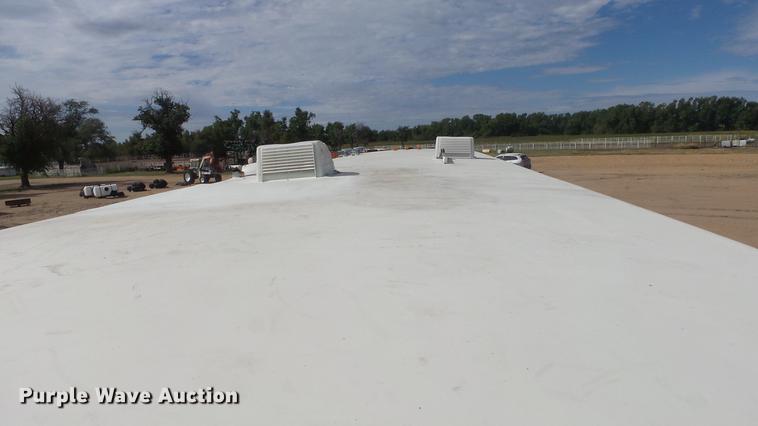 image for item FO9176 1997 Winnebago Vectra Grand Tour RV