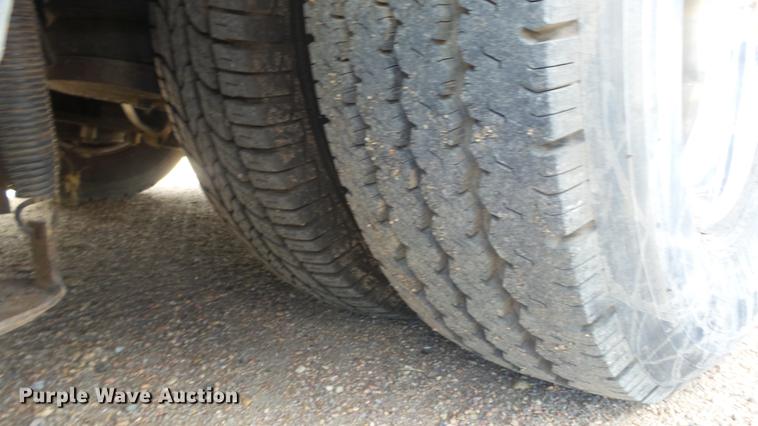 image for item FO9176 1997 Winnebago Vectra Grand Tour RV