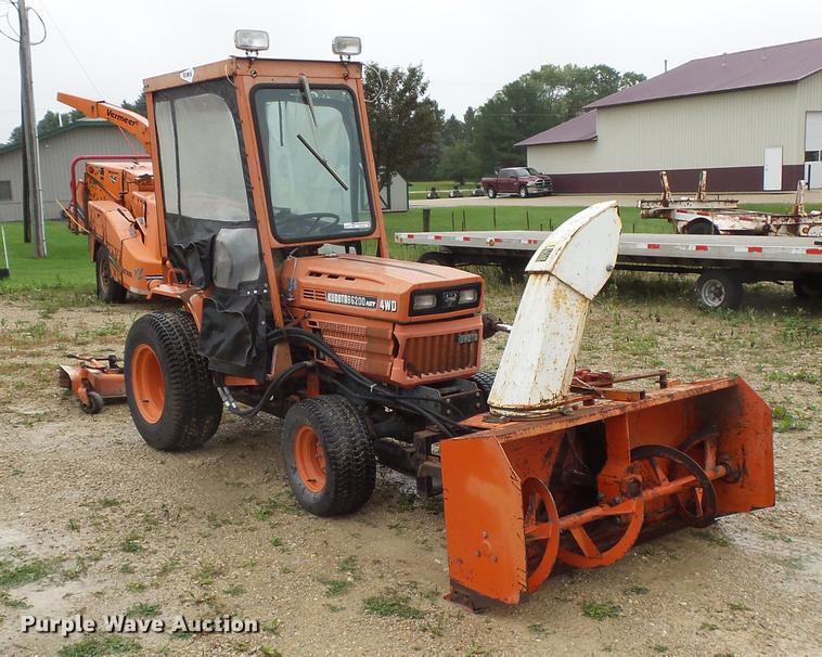 Kubota B6200 tractor in Plainview, MN Item FT9916 sold Purple Wave