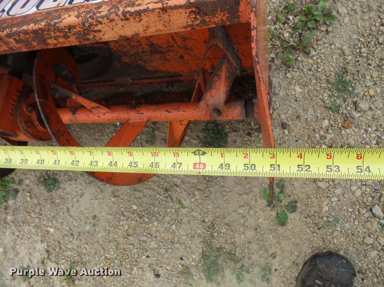 image for item FT9916 Kubota B6200 tractor