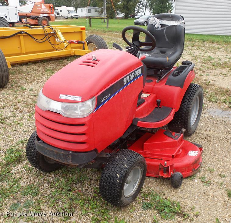 image for item FT9920 Snapper GT2354 riding lawn mower