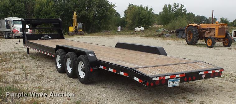 image for item FT9963 2009 PJ Trailers equipment trailer