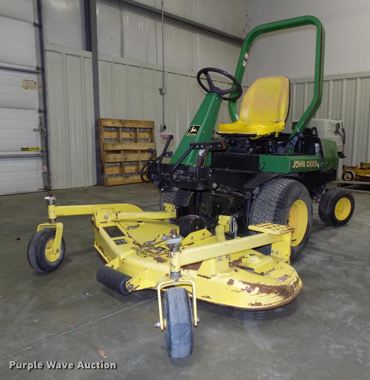 image for item G1334 John Deere F911 lawn mower