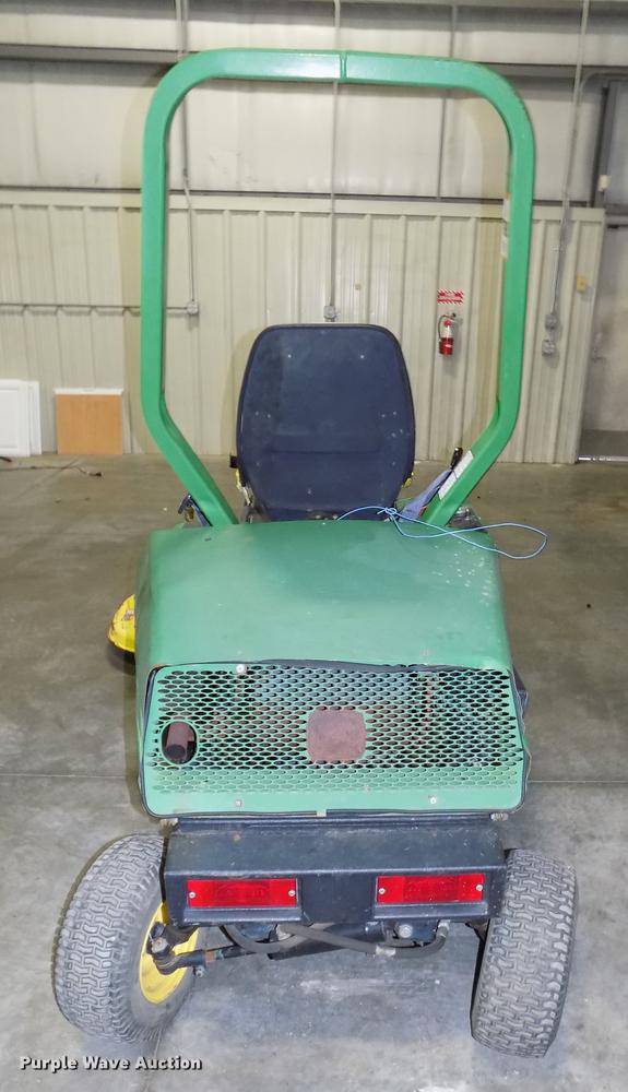 image for item G1334 John Deere F911 lawn mower