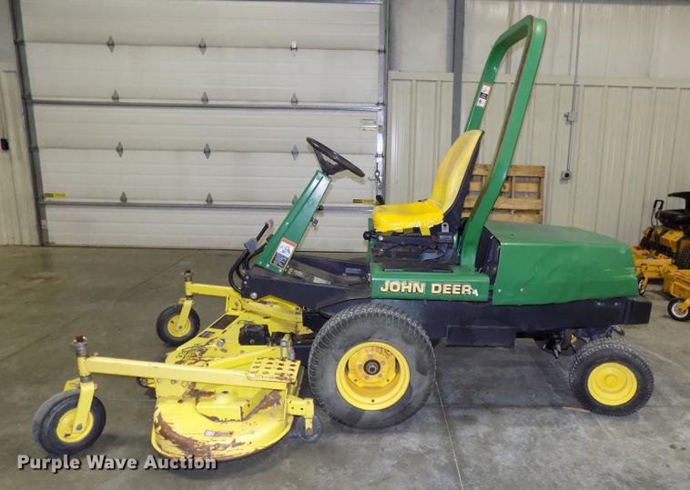 image for item G1334 John Deere F911 lawn mower
