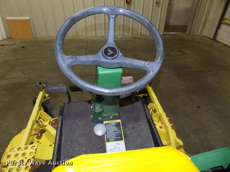 image for item G1334 John Deere F911 lawn mower