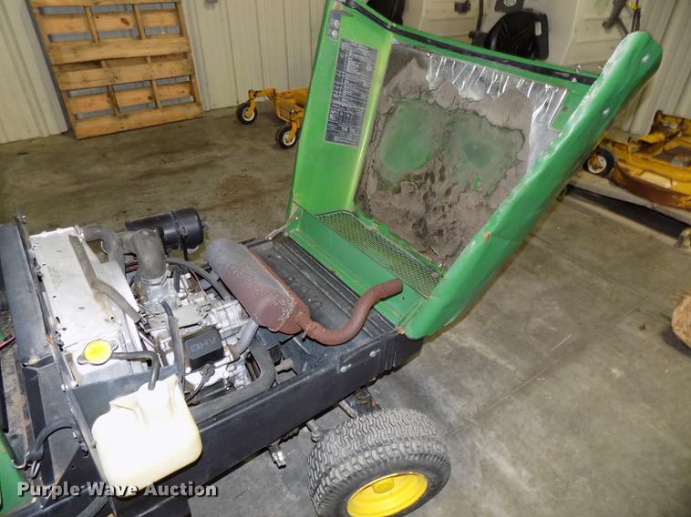 image for item G1334 John Deere F911 lawn mower