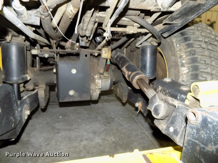 image for item G1334 John Deere F911 lawn mower