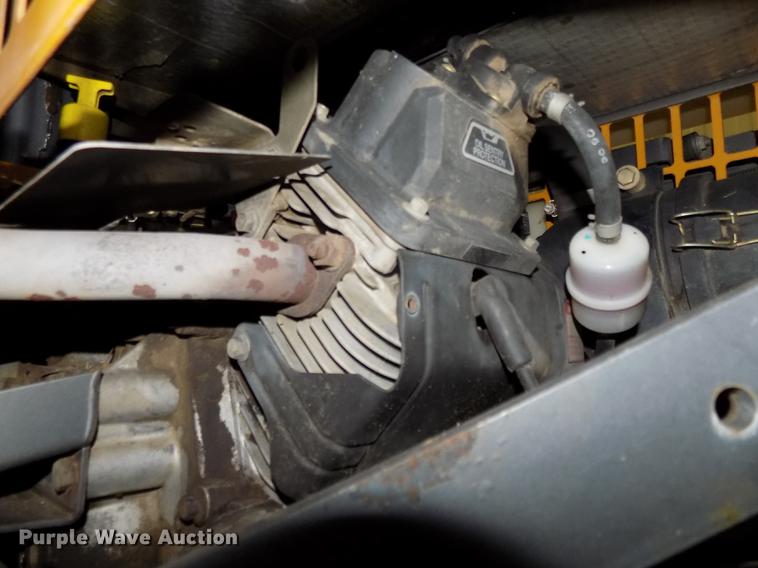 image for item G1335 2006 Walker MTGHS ZTR lawn mower