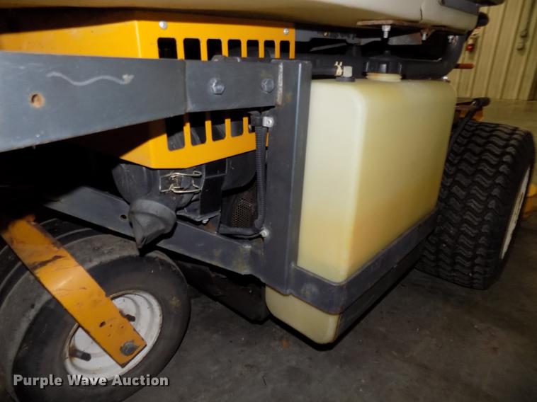image for item G1335 2006 Walker MTGHS ZTR lawn mower