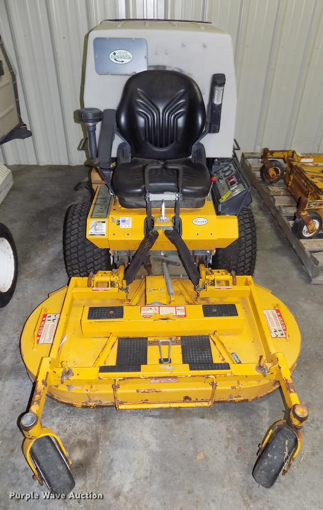 image for item G1336 Walker MDDGHS ZTR lawn mower