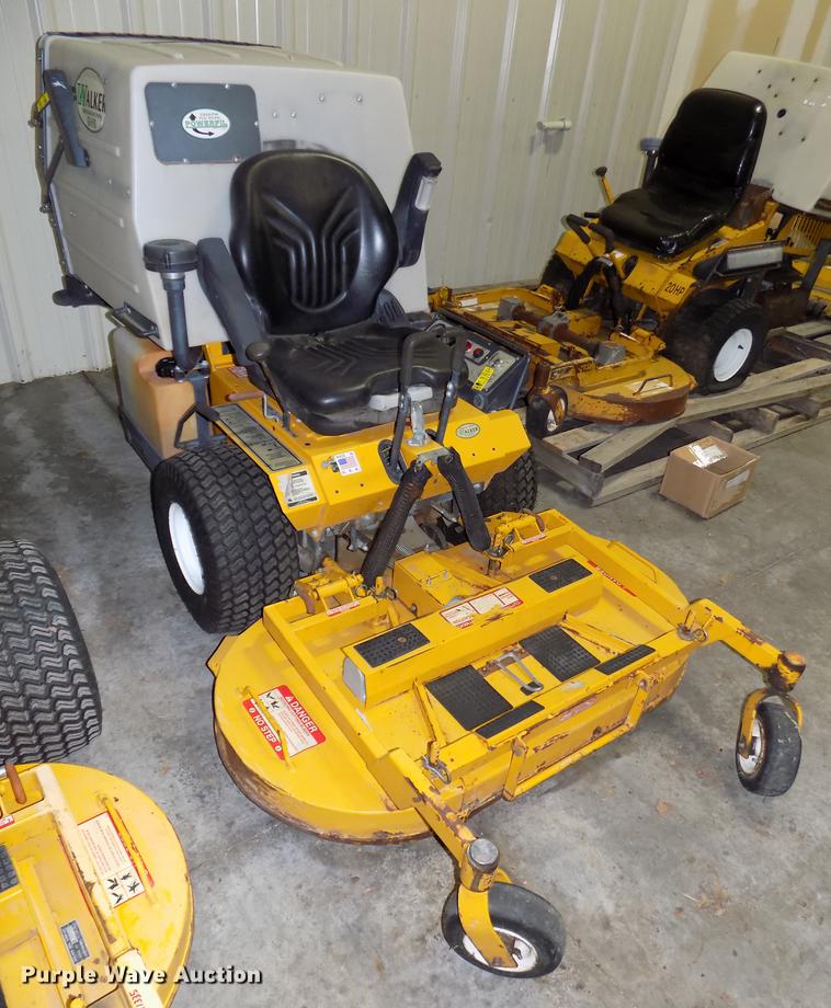 image for item G1336 Walker MDDGHS ZTR lawn mower
