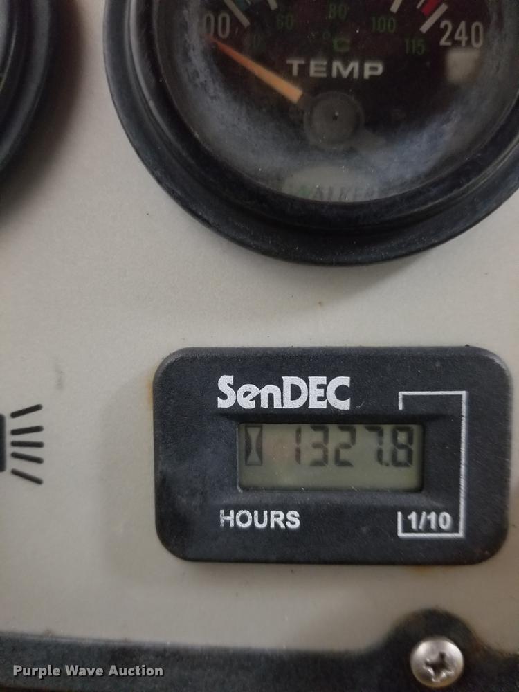 image for item G1336 Walker MDDGHS ZTR lawn mower