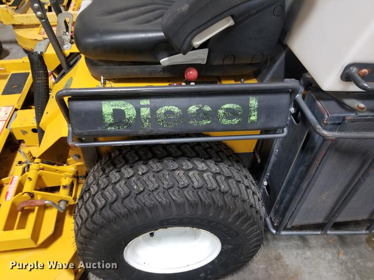 image for item G1336 Walker MDDGHS ZTR lawn mower