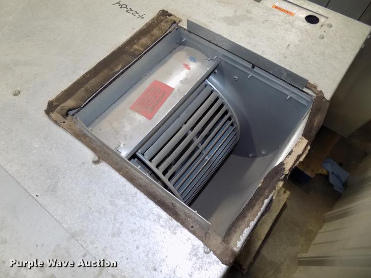 image for item G1337 Mammoth water source heat pump