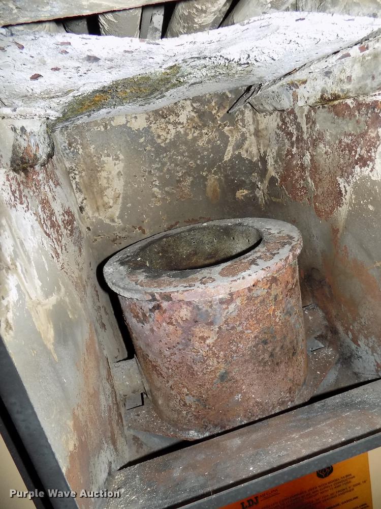 image for item G1340 A-Maize-Ing Heat corn stove/hopper