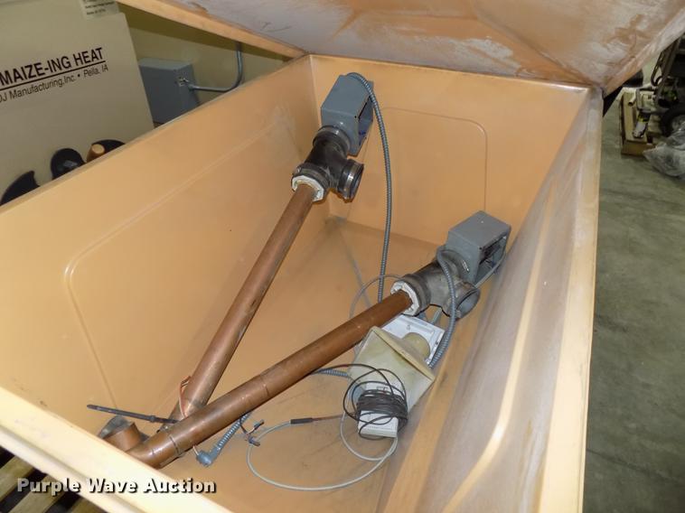 image for item G1341 A-Maize-Ing Heat corn stove/hopper