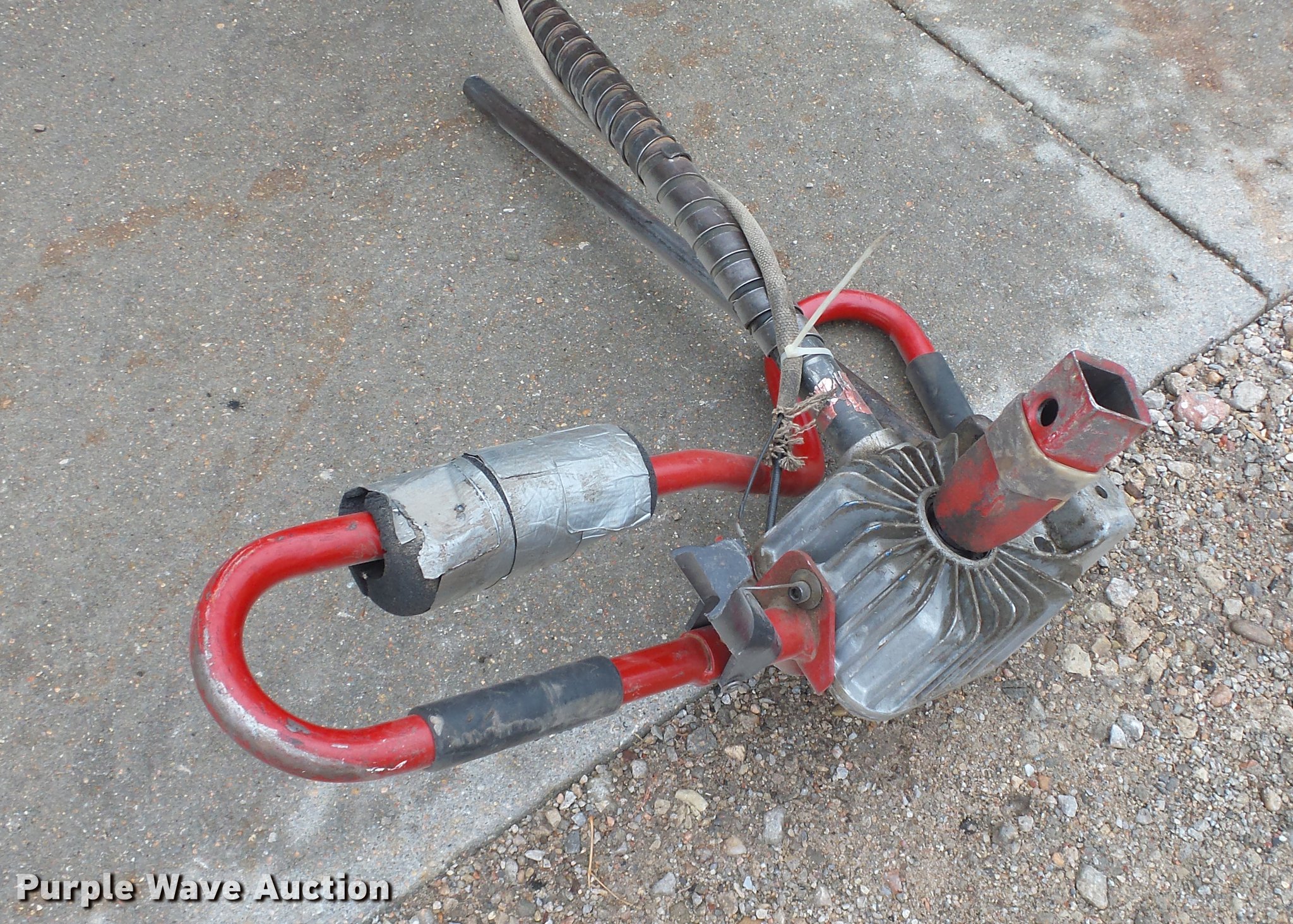 Little Beaver post hole digger in Hesston, KS Item AM9185 sold