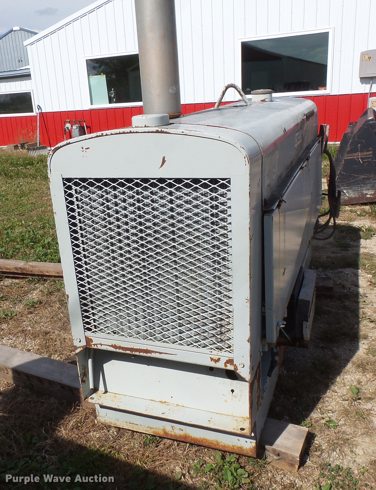 Lincoln SAF-600-C-301 welder in Plainview, MN | Item FT9945 sold
