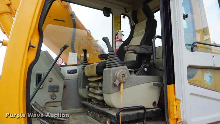 image for item DB6206 2006 Hyundai Robex 210LC-7 excavator