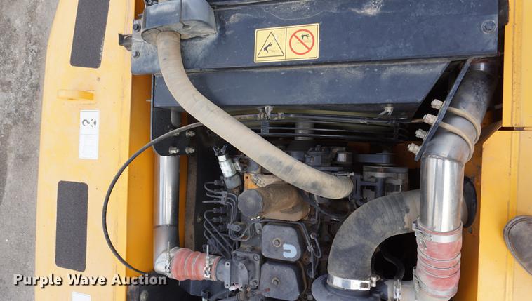 image for item DB6206 2006 Hyundai Robex 210LC-7 excavator