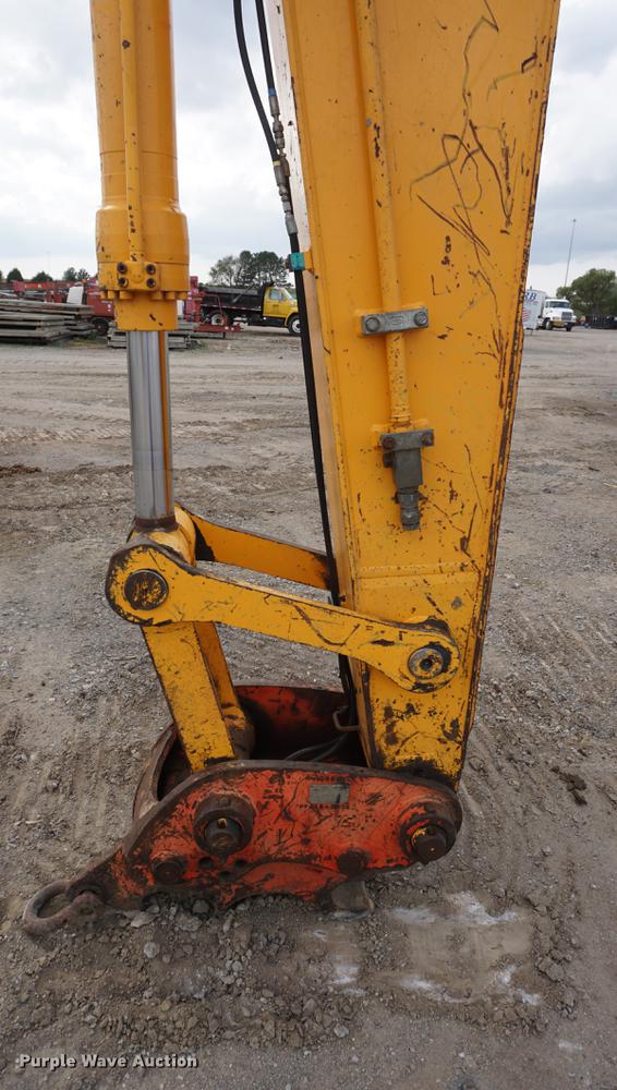 image for item DB6206 2006 Hyundai Robex 210LC-7 excavator
