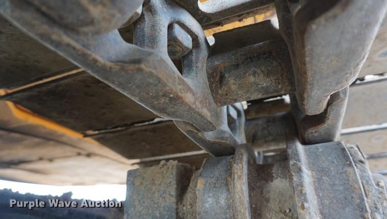 image for item DB6206 2006 Hyundai Robex 210LC-7 excavator