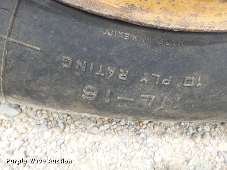 image for item DB7085 1997 Case 580L backhoe