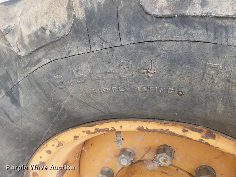 image for item DB7085 1997 Case 580L backhoe