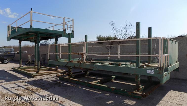 image for item DB8571 Oilfield/mining centrifuge platforms