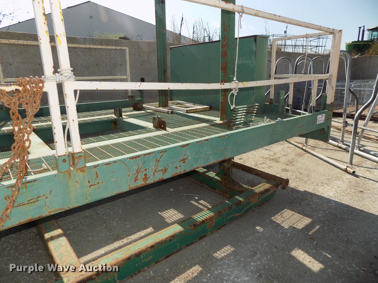 image for item DB8571 Oilfield/mining centrifuge platforms