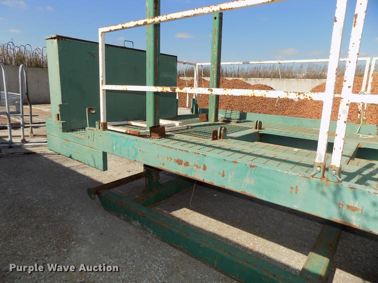 image for item DB8571 Oilfield/mining centrifuge platforms
