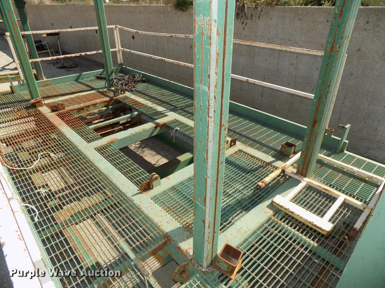 image for item DB8571 Oilfield/mining centrifuge platforms