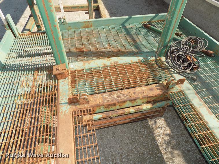 image for item DB8571 Oilfield/mining centrifuge platforms