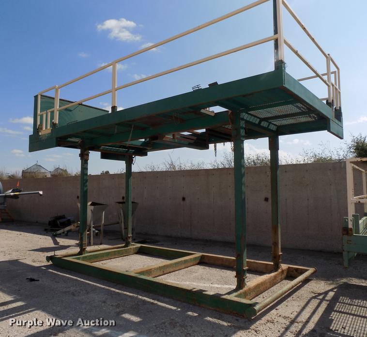 image for item DB8571 Oilfield/mining centrifuge platforms