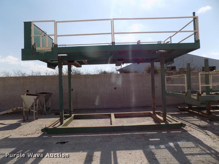 image for item DB8571 Oilfield/mining centrifuge platforms