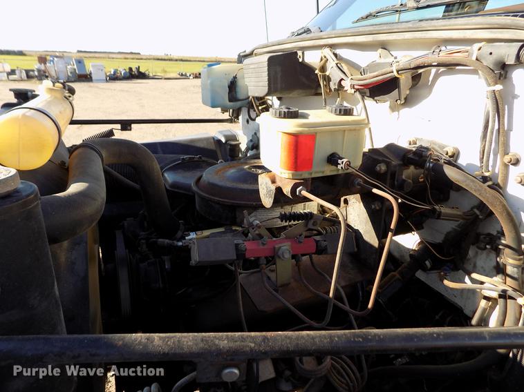 image for item DB9106 1990 Chevrolet Kodiak bucket truck