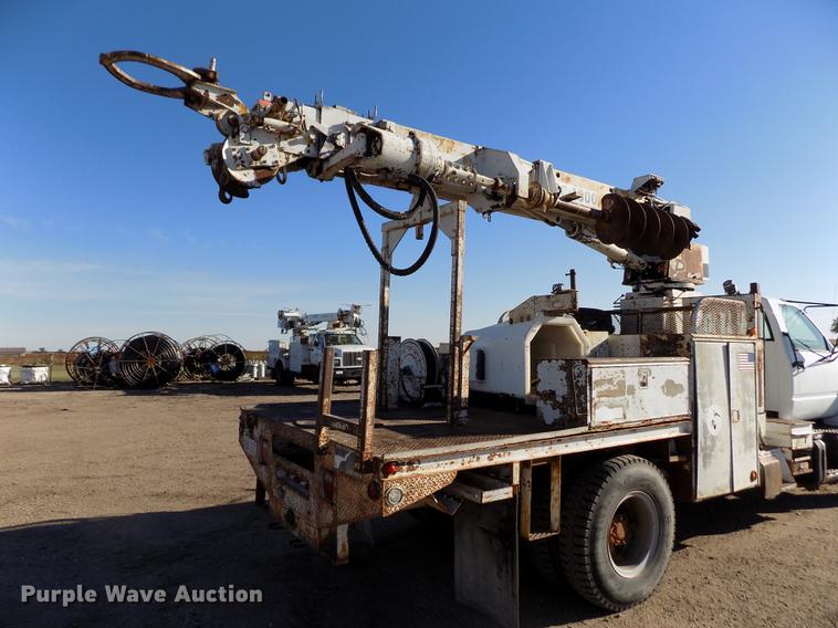 image for item DB9106 1990 Chevrolet Kodiak bucket truck