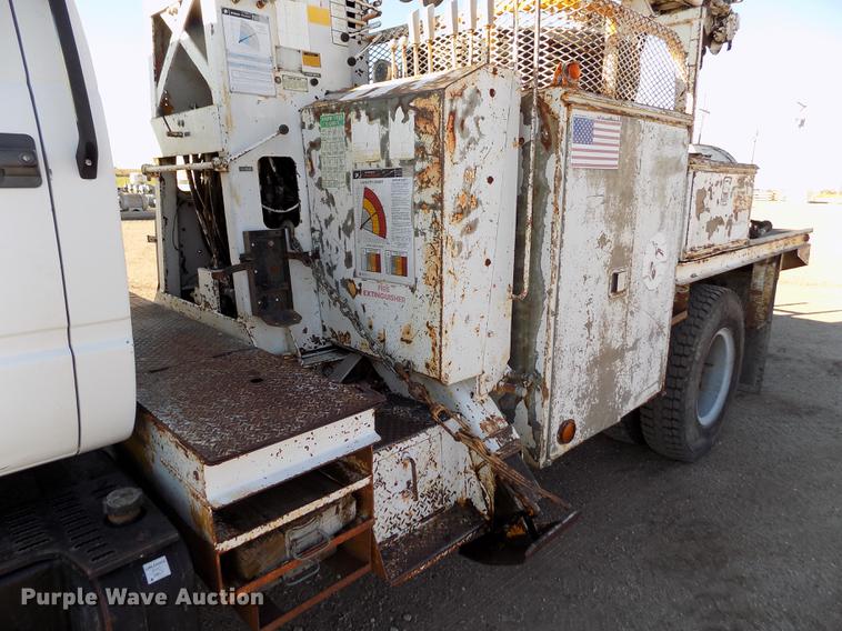 image for item DB9106 1990 Chevrolet Kodiak bucket truck