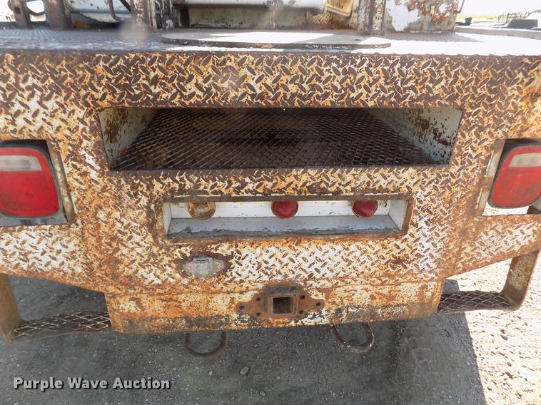 image for item DB9106 1990 Chevrolet Kodiak bucket truck