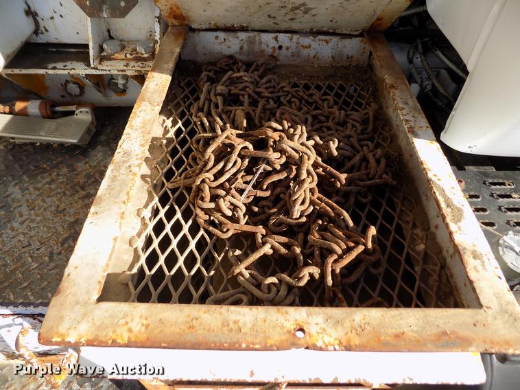 image for item DB9106 1990 Chevrolet Kodiak bucket truck